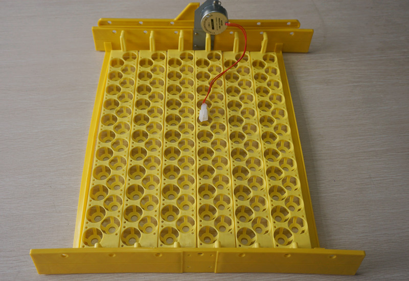 家禽スペアパーツ 132 鳥ウズラ自動回転プラスチック自動孵 - Quail Egg Incubator のレビューと価格